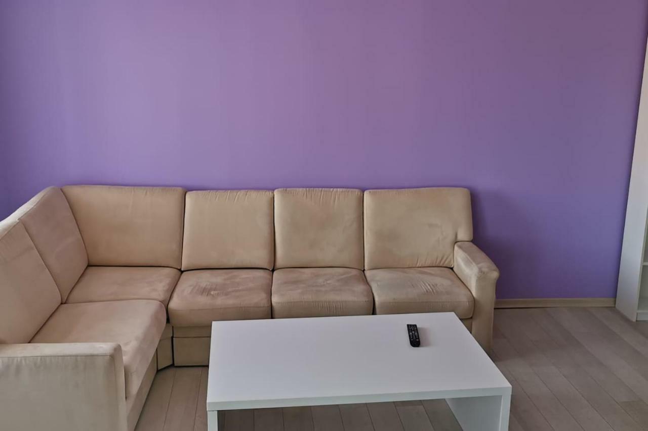 Luxury Apartment With Two Bedrooms And Large Living Room, 100 Square Meters, City Center Oradea Exterior foto